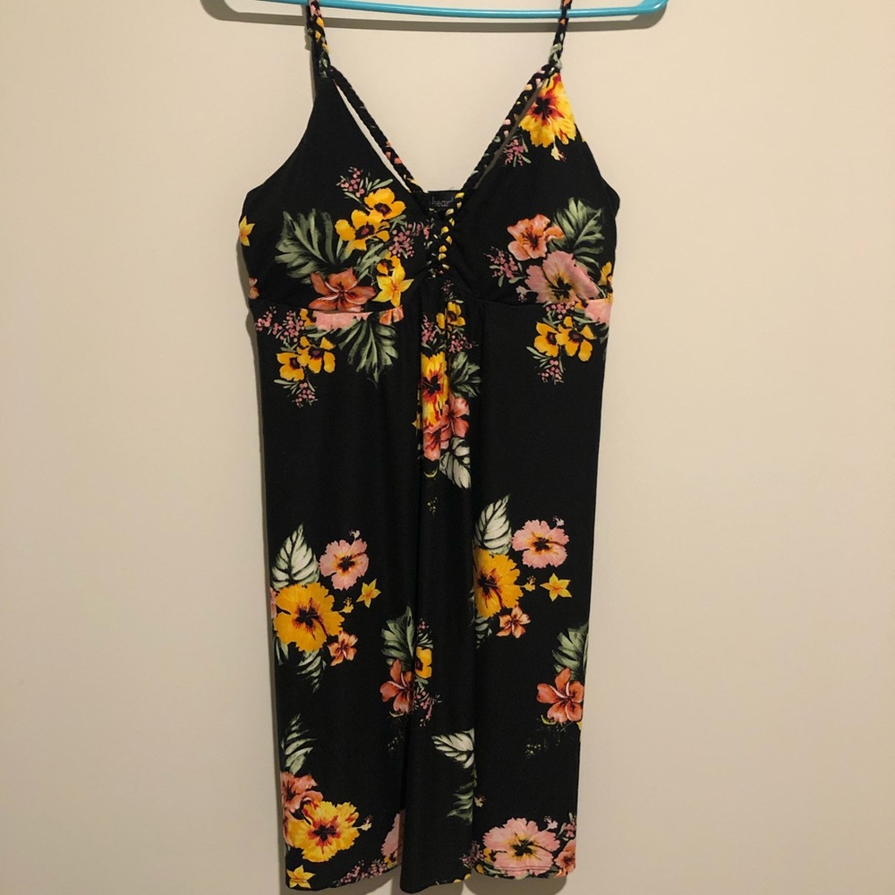 Black sleeveless sunflower summer dress with built in bra
